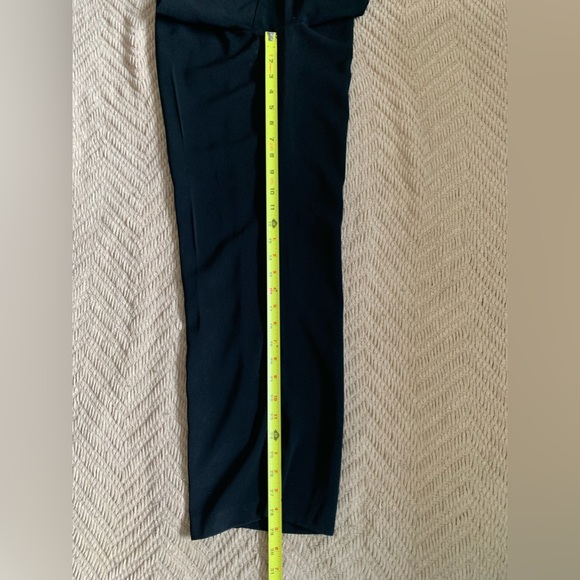 FAIRWEATHER PETITES | 10 | Black polyester dress pants zipper front - Picture 3 of 5
